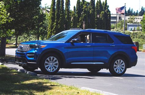 2020 Ford Explorer Plug-In Hybrid Launches With Big Power, Efficiency