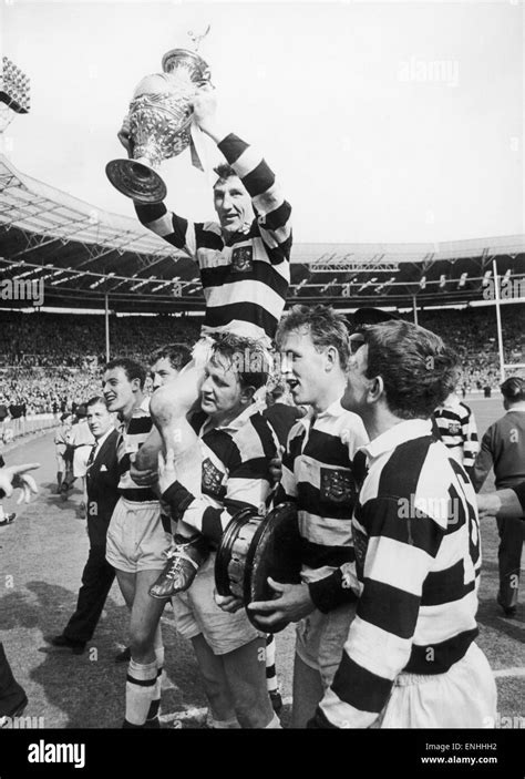 Widnes v Hull Kingston Rovers Rugby League Cup Final. Vince Karalius ...