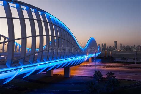 Meydan Bridge Illuminated at Night. Dubai Stock Photo - Image of modern, night: 51745126