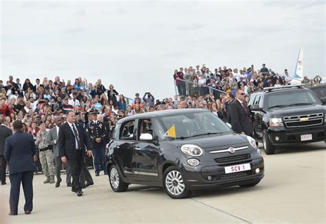 13 Adorable Photos Of Pope Francis In His Fiat Popemobile, aka The Best ...