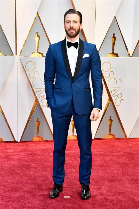 La alfombra roja de los premios Oscar 2017 | Evan, Chris evans, Looking ...