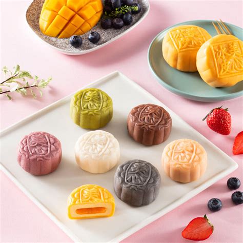 Irresistible Ice-cream Mooncakes 美心冰皮月饼! — Hong Kong Supermarket