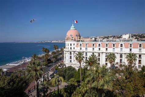 Luxury Hotels on The French Riviera | The Best 4&5 Star Hotels