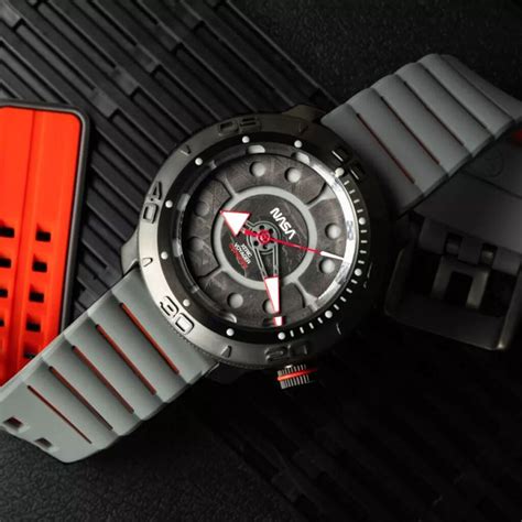 Xeric Pays Homage To NASA Voyager With This 100 ATM Dive Watch