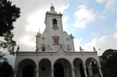 Salvadoran church design spans traditional European and modernist | Catholics & Cultures