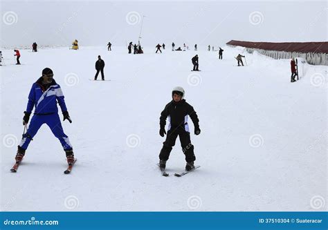 Ski Lesson editorial stock image. Image of parent, outdoor - 37510304