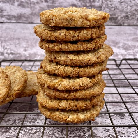 Crunchy oat biscuits (homemade hobnobs) - Veggie Ideas