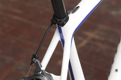Review: Specialized Tarmac Comp road bike | road.cc