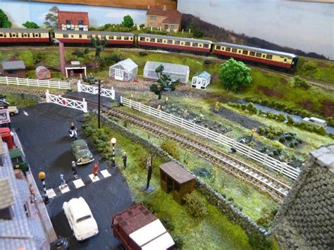 Dave's old train pics - Model railroad layouts plansModel railroad layouts plans