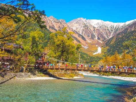 [2024] When will the autumn leaves be in Kamikochi? Best time to see ...