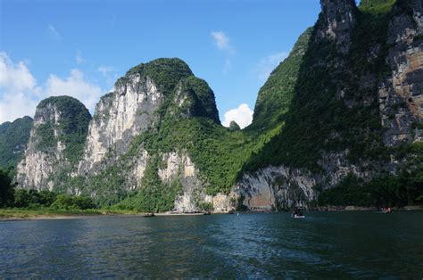 GuiLin Li River Cruise - China ChengDu Tours, Chengdu Panda Volunteer Program