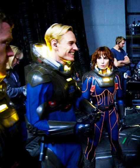 Prometheus: On Set - David 8 and Elizabeth Shaw foto (37916605) - fanpop