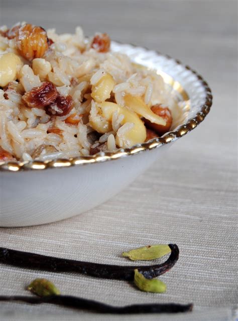 Sweet rice with raisins and nuts - The stories at the vegetarian table