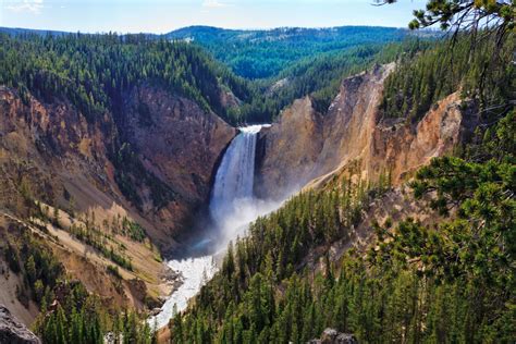 10 of the Best Day Hikes in Yellowstone