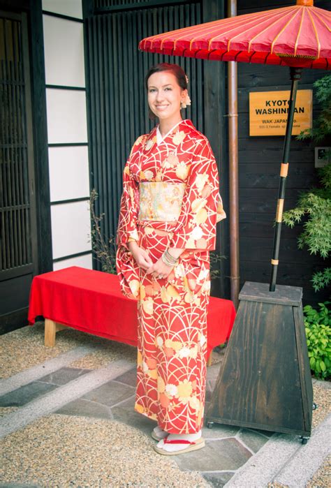 Wearing a Kimono in Japan for a Traditional Tea Ceremony -Have Clothes, Will Travel