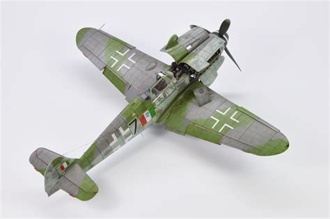 Bf 109G-10 Erla 1/48 - Eduard Store