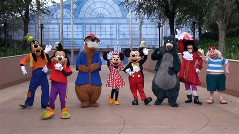 Best Surprise GROUP CHARACTER Meet & Greet - Epcot - Walt Disney World ...