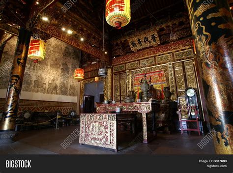 Old Chinese Temple-Interior Image & Photo | Bigstock