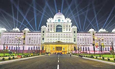 Hyderabad: First cabinet meet at new Secretariat