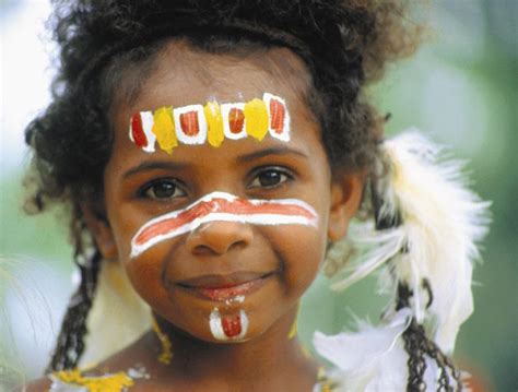 Look at this pretty aboriginal girl Aboriginal Culture, Aboriginal People, Aboriginal Art ...