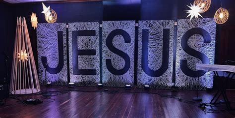 Christmas Church Stage Design Ideas To Try This Season - Refresh LED