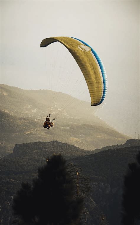 Paragliding in Nandi Hills - Today’s offer Rs.3199 ( 37 % off)