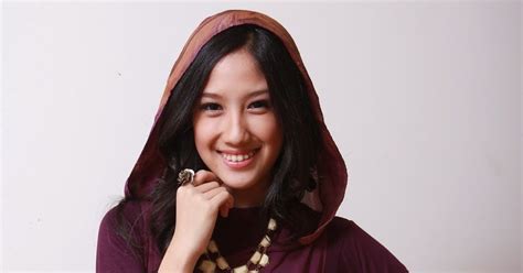 Foto Dan Biodata Tamara Tyasmara Lengkap Agamanya