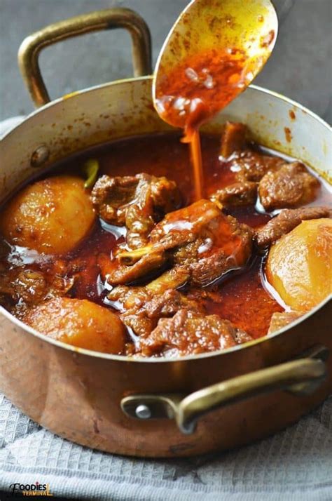 Aloo Gosht ( Mutton with Potato + Instant Pot + Video) » Foodies Terminal