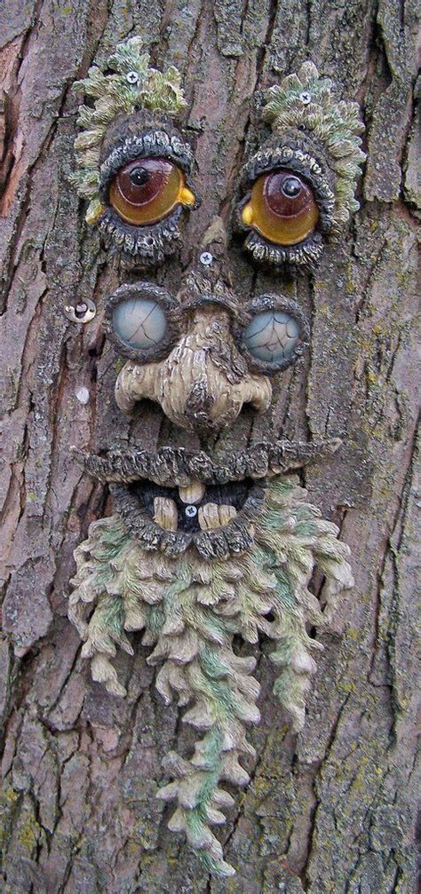 20+ Scary Tree Face Decorations – The Urban Decor