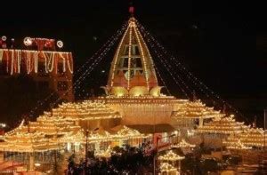 Jhandewalan Mandir Timings 2024, Aarti Timings, Parking, Nearest Metro ...