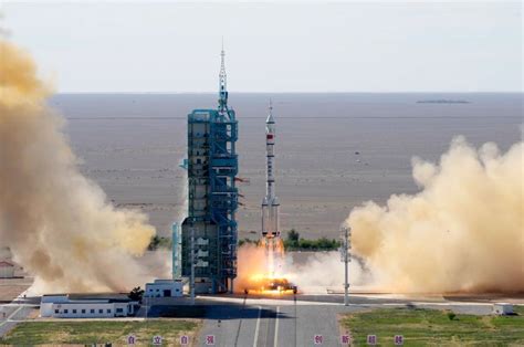 Shenzhou 12 crew launches to outfit and occupy China's space station ...