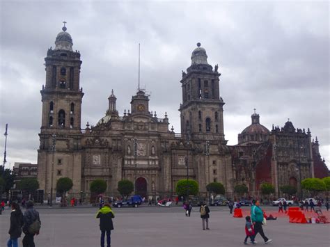 El Zócalo - You Can't Miss The Main Square Of Mexico City