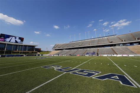 UConn football in Conference USA? Exploring the pros and cons of a potential move.