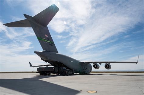 4th AS, 627th LRS conduct specialized fueling operations during Rainier War 23A > Team McChord ...