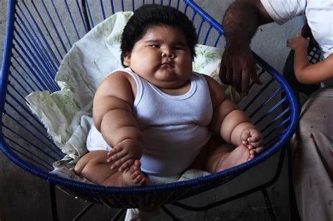 World's biggest baby: Mexican tot is four stone – and doctors are ...