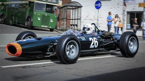 As the other post was popular - here’s more Vintage F1 on public roads ...