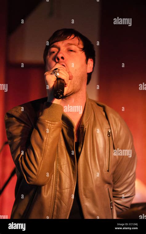 Tom Meighan of Kasabian performing Stock Photo - Alamy