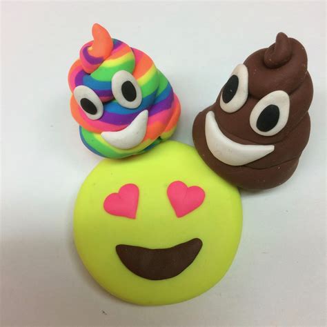 Sculpey Eraser Clay Emoji Erasers