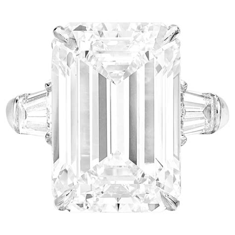 11.64 Carat Emerald Cut Diamond Engagement Ring For Sale at 1stDibs | 11 carat emerald cut diamond