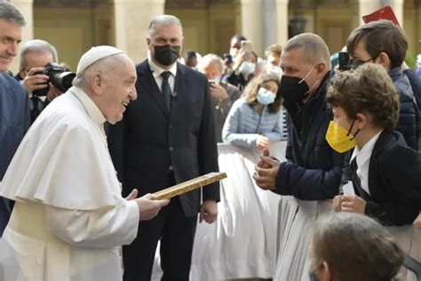 Pope Francis at the general audience: ‘Praying is not easy’ – Catholic ...