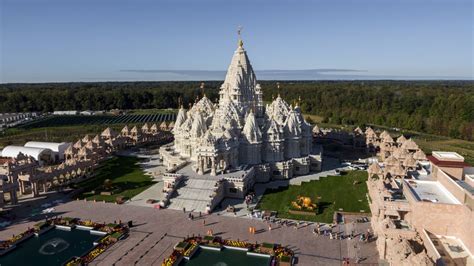 Akshardham In New Jersey: Largest Hindu Temple Inaugurated In US By ...