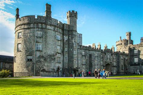 These 11 Irish castles showcase the dramatic beauty of historic Ireland ...