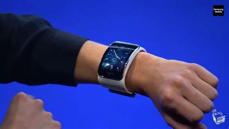 Samsung shows off new Gear S smartwatch - Video - CNET