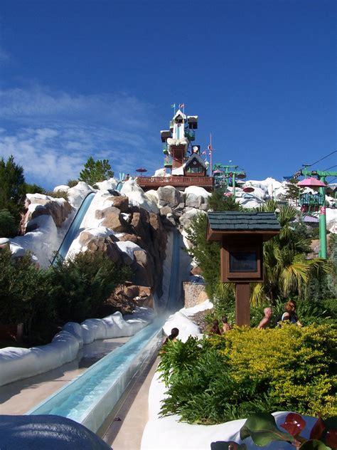 Summit Plummet - Blizzard Beach @ Walt Disney World - Orlando, FL [1932 ...