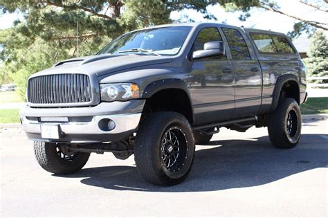 2004 Dodge Ram 2500 SLT | Victory Motors of Colorado