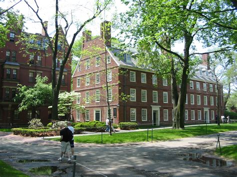 REJS: Photos: USA 2004: Boston: Harvard University, founded 1636