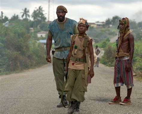 'Beasts of No Nation' review: Brutal look at Africa's child soldiers ...