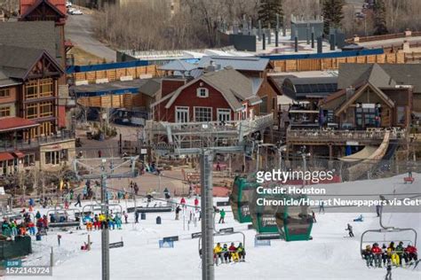 186 Aspen Snowmass Ski Resort Stock Photos, High-Res Pictures, and Images - Getty Images