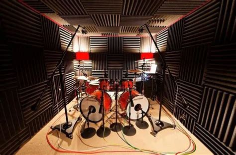 Creating the Perfect Home Drum Studio: Ideas & Tips - Making Music 101