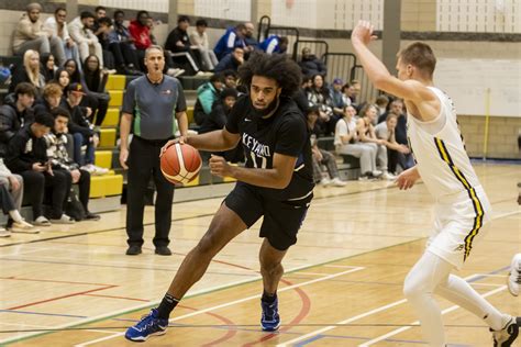 Men's Basketball | Keyano Huskies vs. Briercrest College Clippers | November 4, 2023 | Flickr